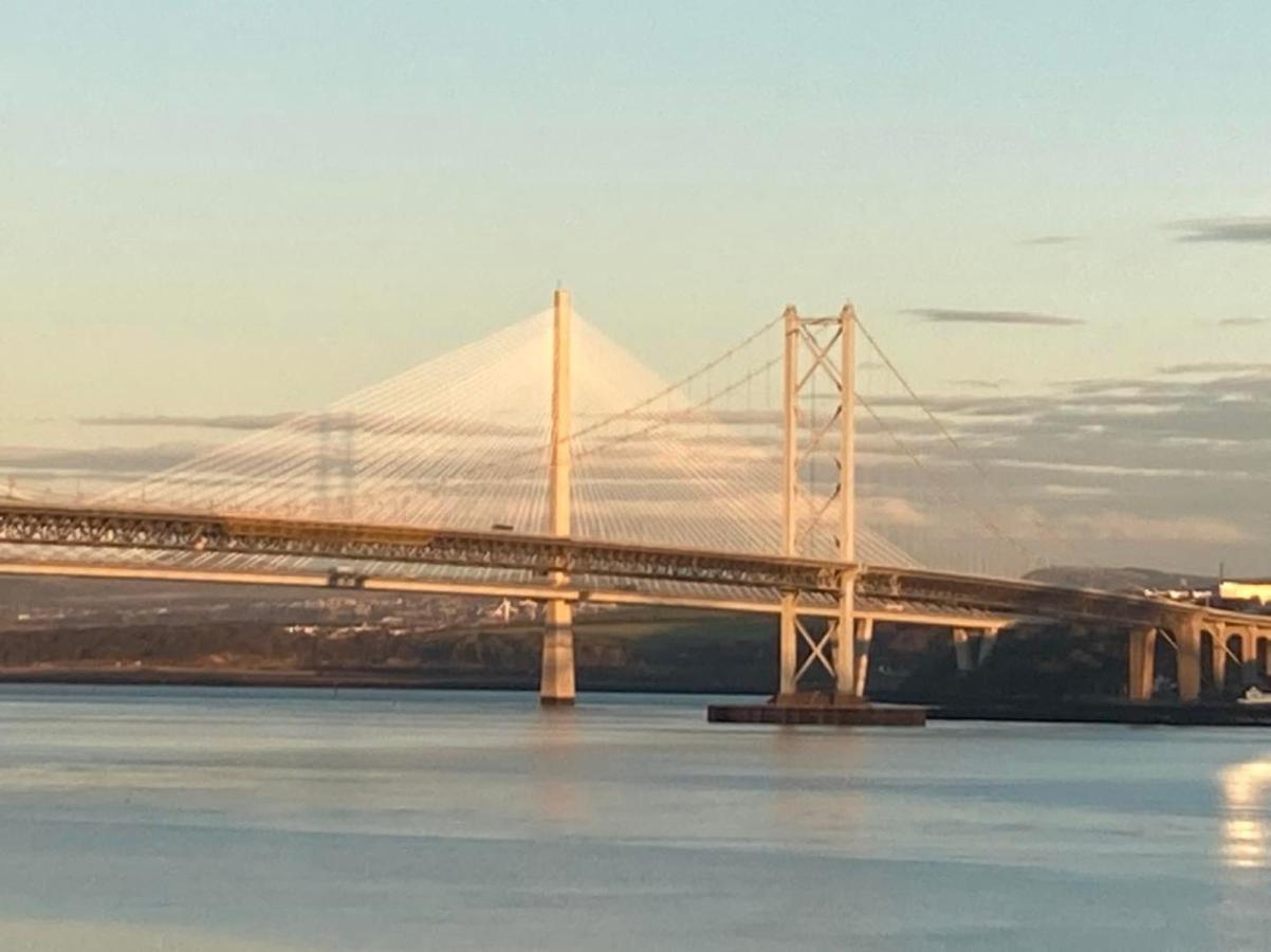 Forth Reflections Self Catering South Queensferry Exteriör bild
