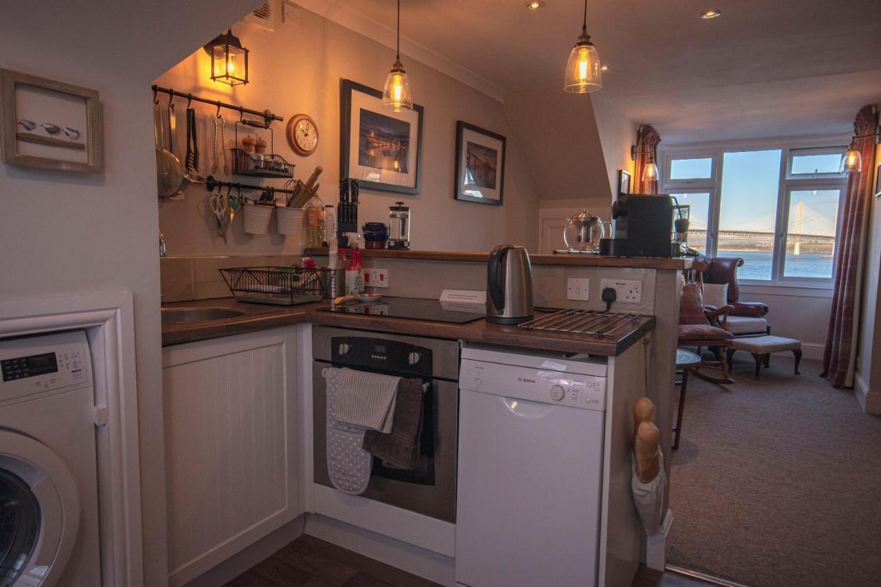 Forth Reflections Self Catering South Queensferry Exteriör bild