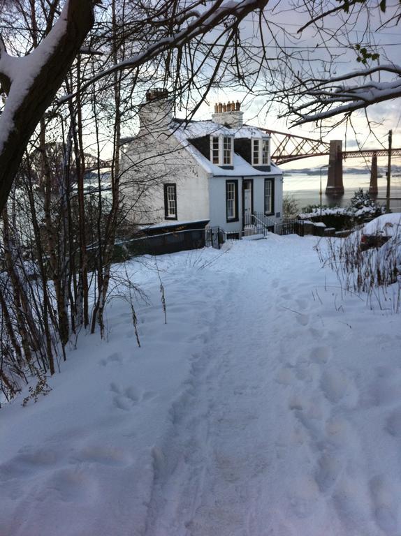 Forth Reflections Self Catering South Queensferry Exteriör bild